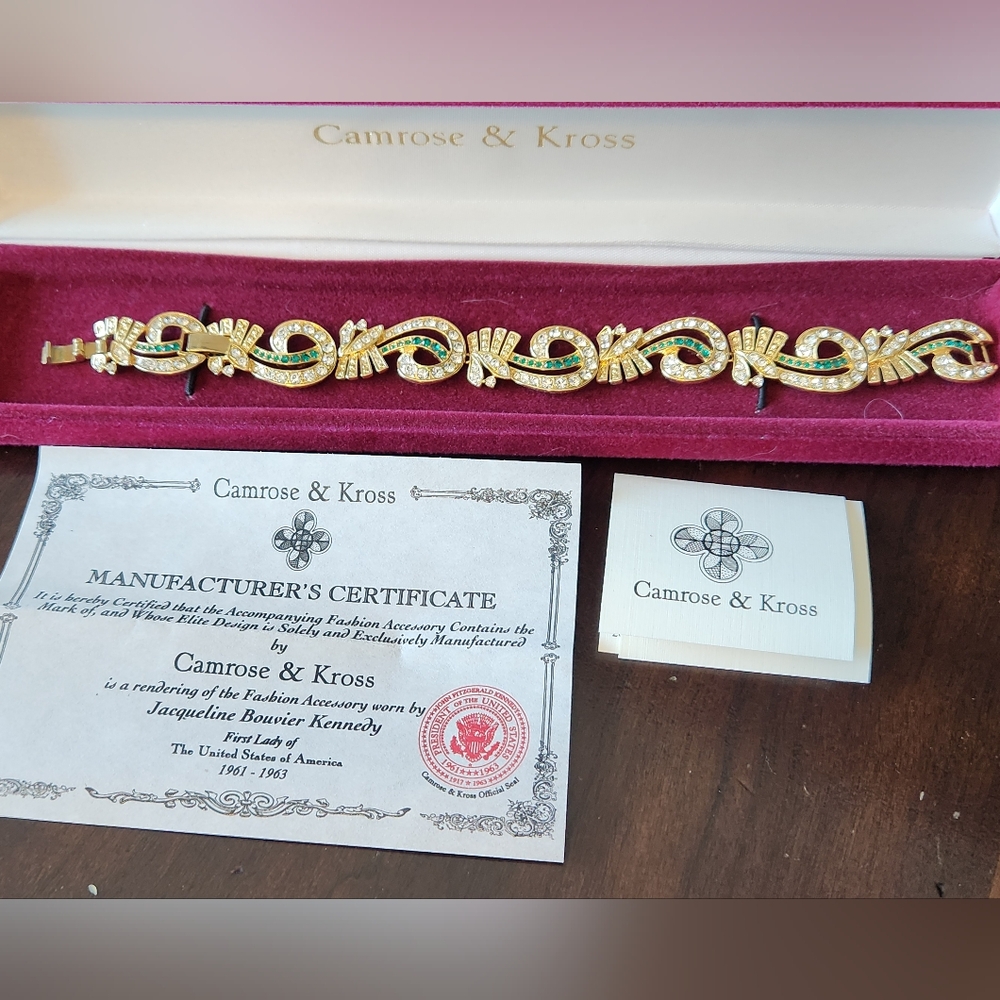 Camrose & Kross Music Notes Bracelet